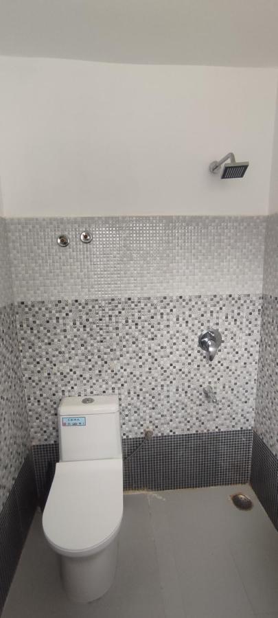 Noor Guest House レー エクステリア 写真