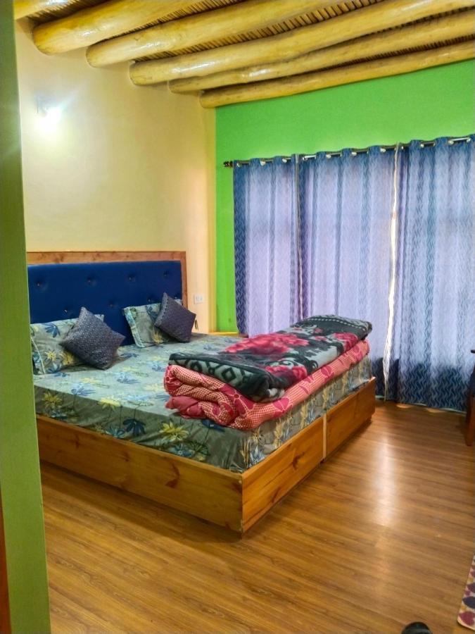 Noor Guest House レー エクステリア 写真